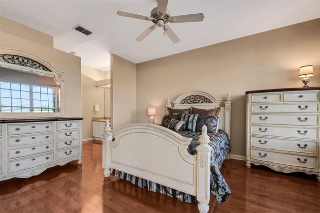 Building Photo - 415 Enclave Pl