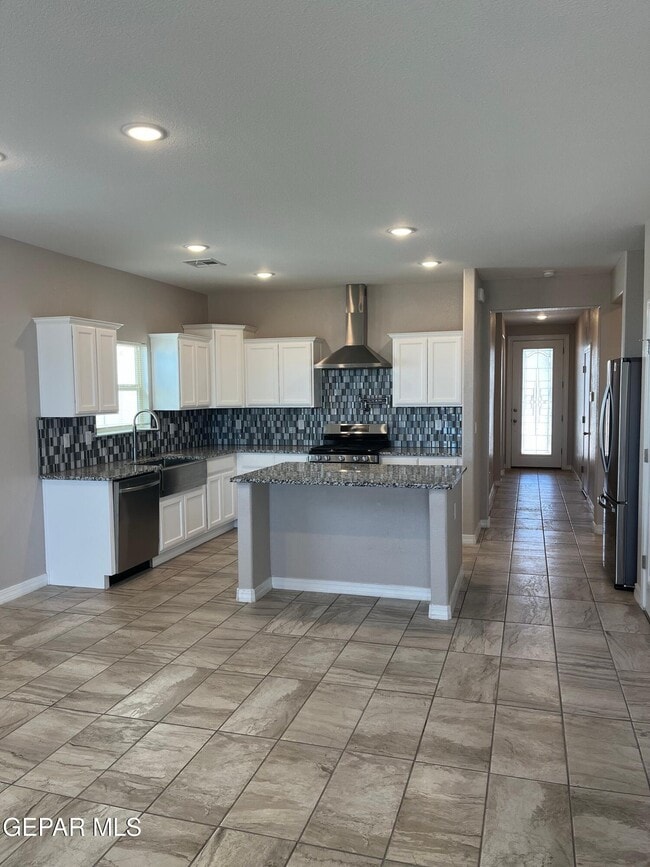 Building Photo - 3929 Desert Bluff Dr