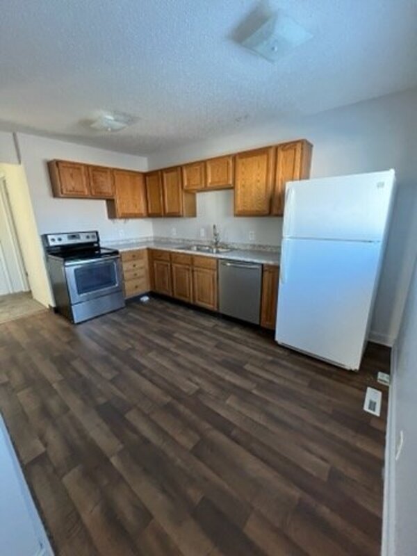 Building Photo - 122 Mckinley Ave