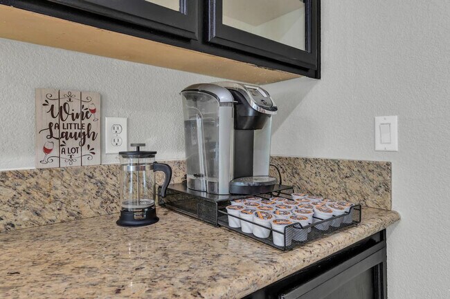 Building Photo - 8004 Caymus Dr