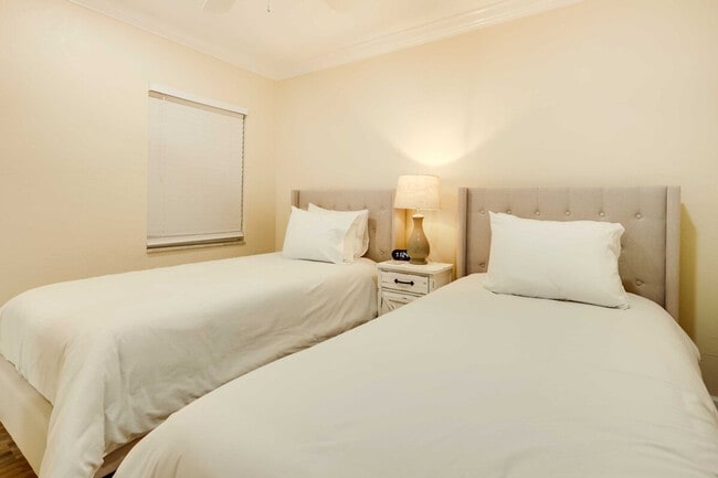 Building Photo - 3747 S Atlantic Ave