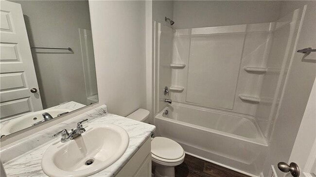 Building Photo - 511 Autumns Wood Cir