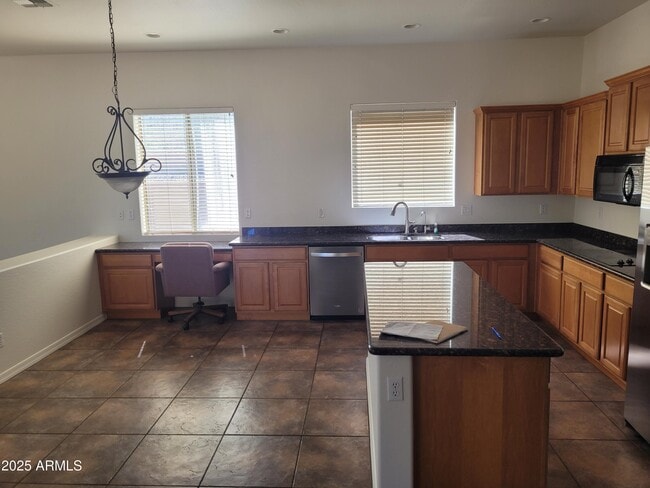 Building Photo - 26603 N 59th Ln