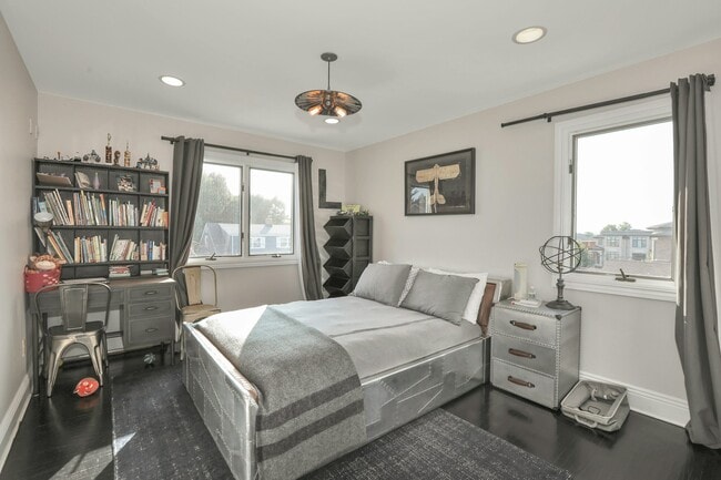 Building Photo - 357 Tom Hunter Rd