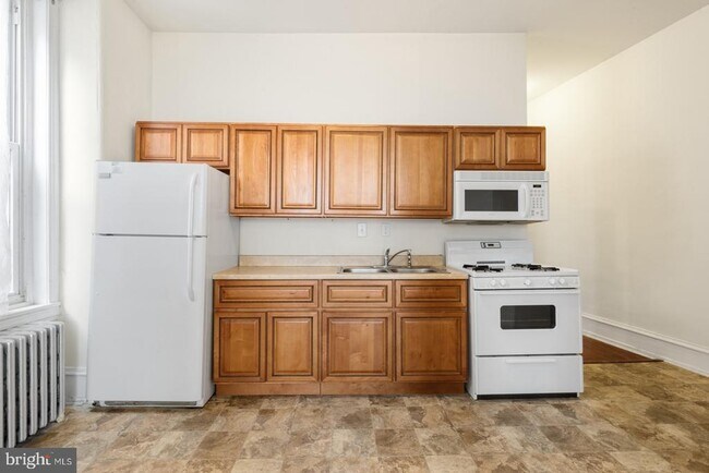 Building Photo - 3503 Indian Queen Ln