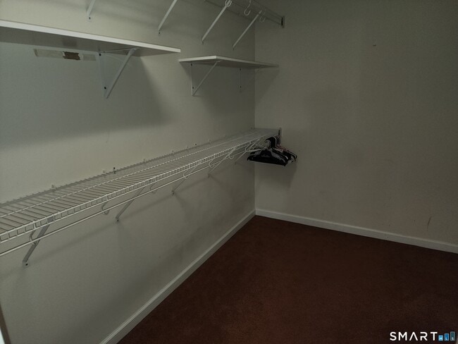 Building Photo - 158 Sterling Dr