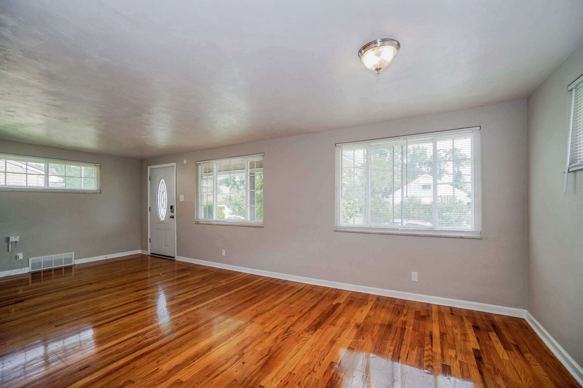 Building Photo - 521 California Ave