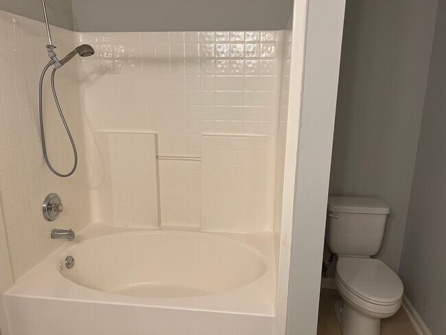 Building Photo - Fully Renovated 2 Bedroom/ 2.5 Bathroom Townhome - The Farm at Buckwalter