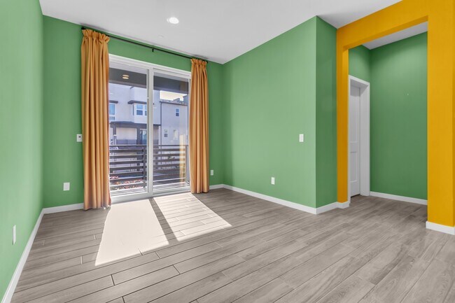 Building Photo - 131 Fable