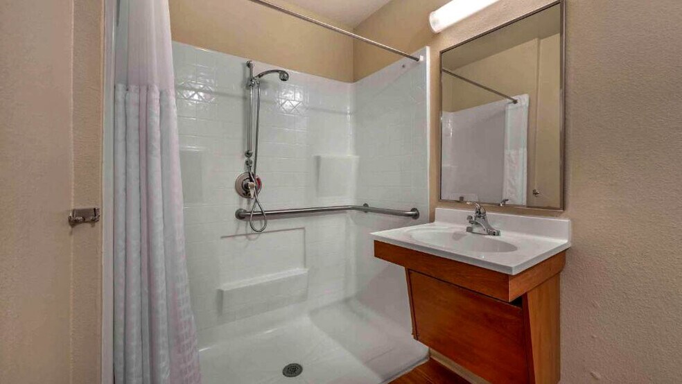 Building Photo - 2275 Old Minden Rd