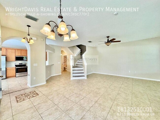 Building Photo - 6713 Breezy Palm Dr