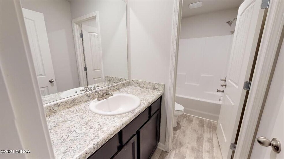 Building Photo - 178 Goodall Woods Dr