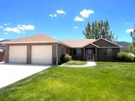 Building Photo - 320 S 1125 W