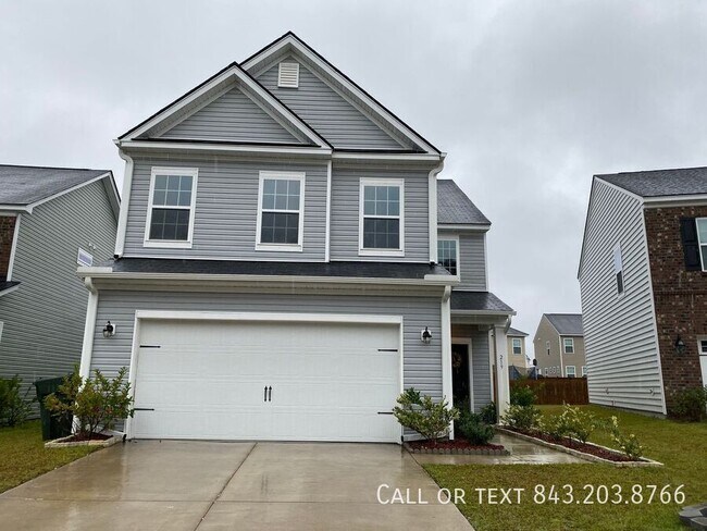 Building Photo - 219 Lazy River Ln