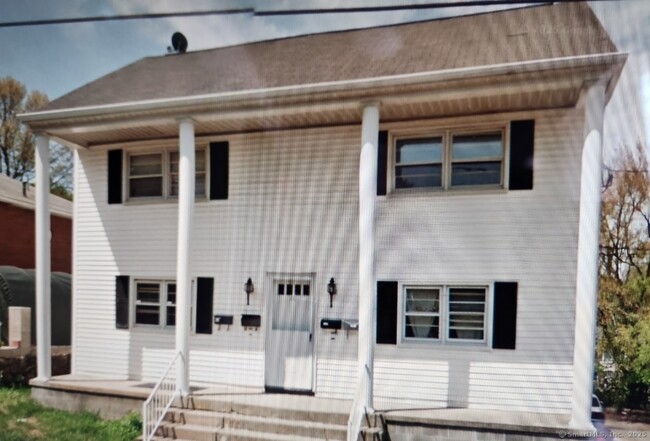Primary Photo - 20 Linwood St