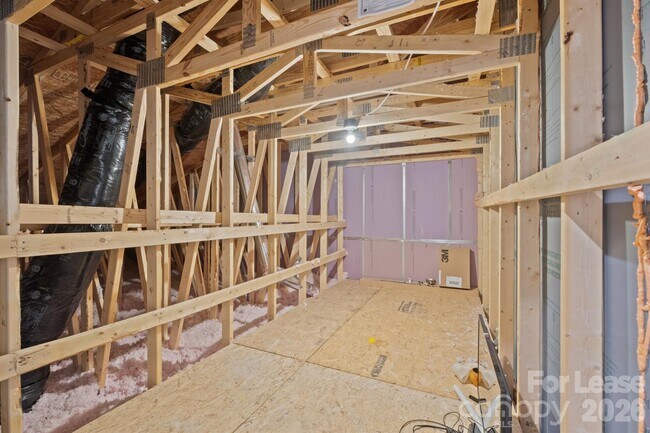 Building Photo - 111 Skylar Vw Wy