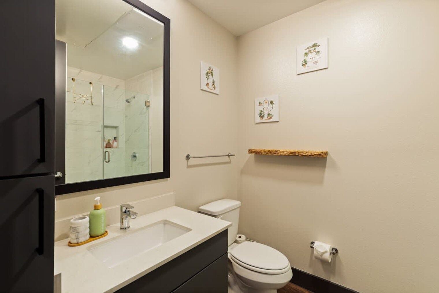 Building Photo - 9127 Research Blvd