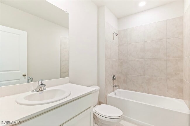 Building Photo - 3015 Birwood Cir