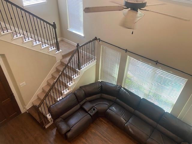 Building Photo - 844 Dartford Dr