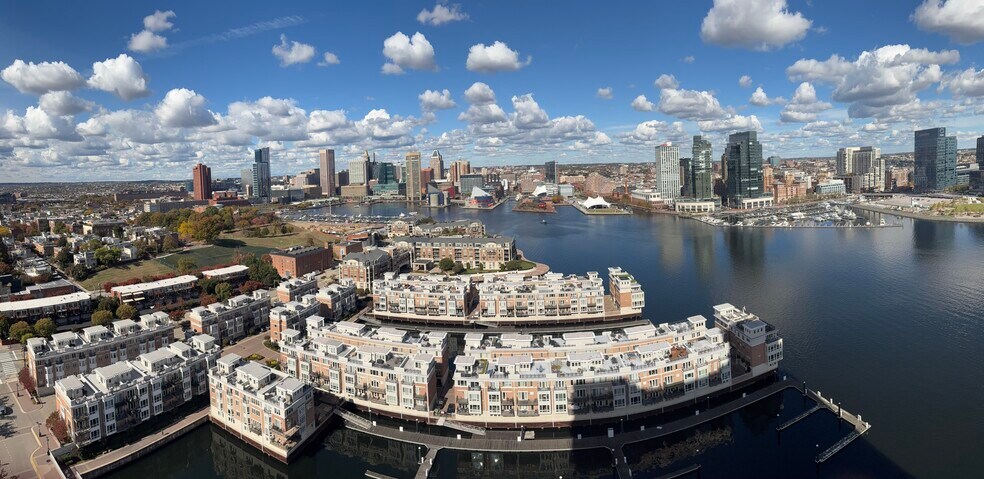 Building Photo - 100 Harborview Dr