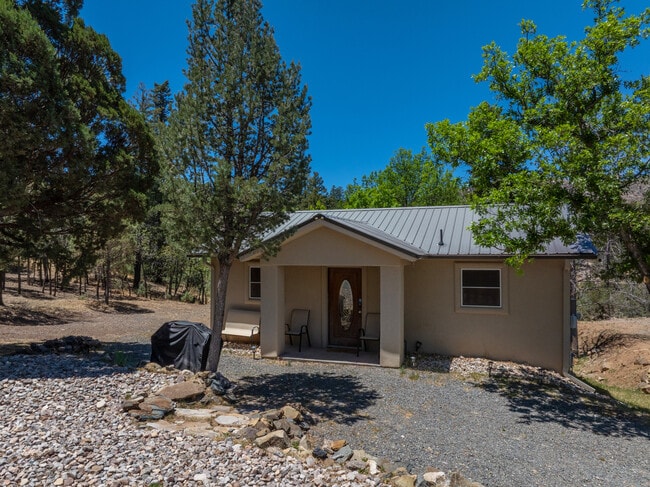 Building Photo - 160 Sun Mountain Loop