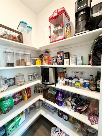 Building Photo - 11312 Evergreen Ln