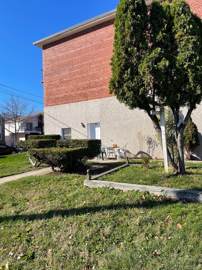 29 Benton Ct 29 Benton Ct Staten Island NY 10306 Apartment Finder
