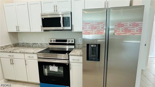 Building Photo - 607 SE 7th St