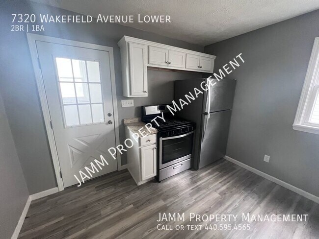 Building Photo - Detroit-Shoreway LOWER APT:  2-Bedroom 1-B...