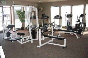 Building Photo - R2100