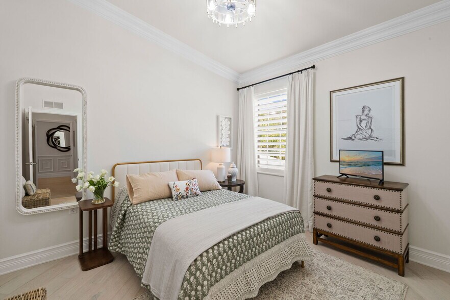 Building Photo - 3545 Laurel Greens Ln N