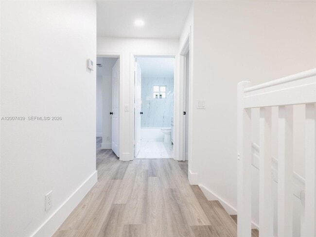 Building Photo - 801 Tanglewood Cir