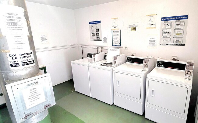 Building Photo - 2901 NW 47th Terrace