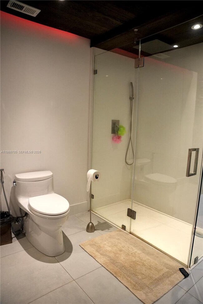 Building Photo - 19262 NW 89th Ave