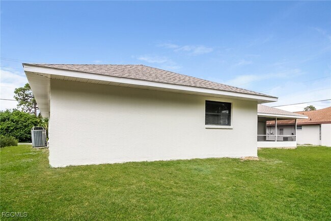 Building Photo - 2172 S Cranberry Blvd