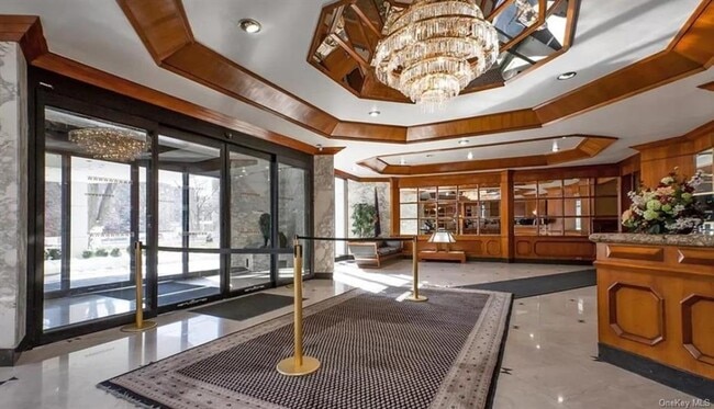 Building Photo - 3333 Henry Hudson Pkwy