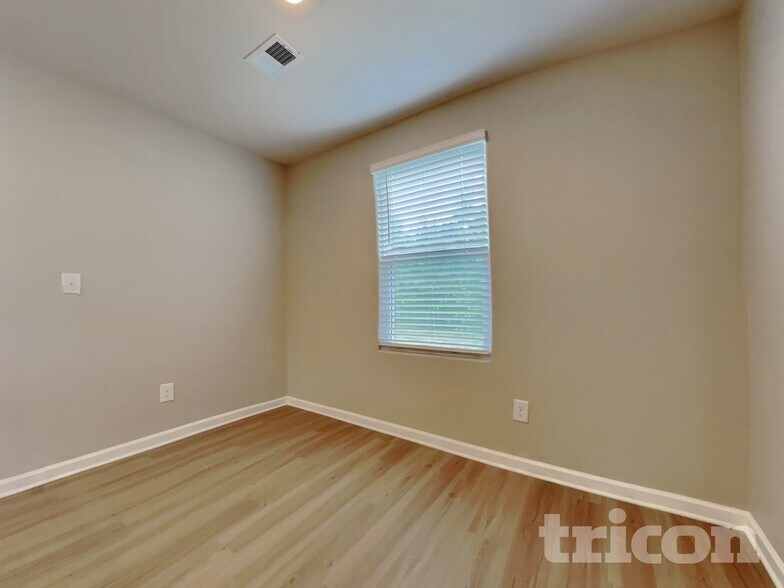 Building Photo - 59 Ivy Bank Dr