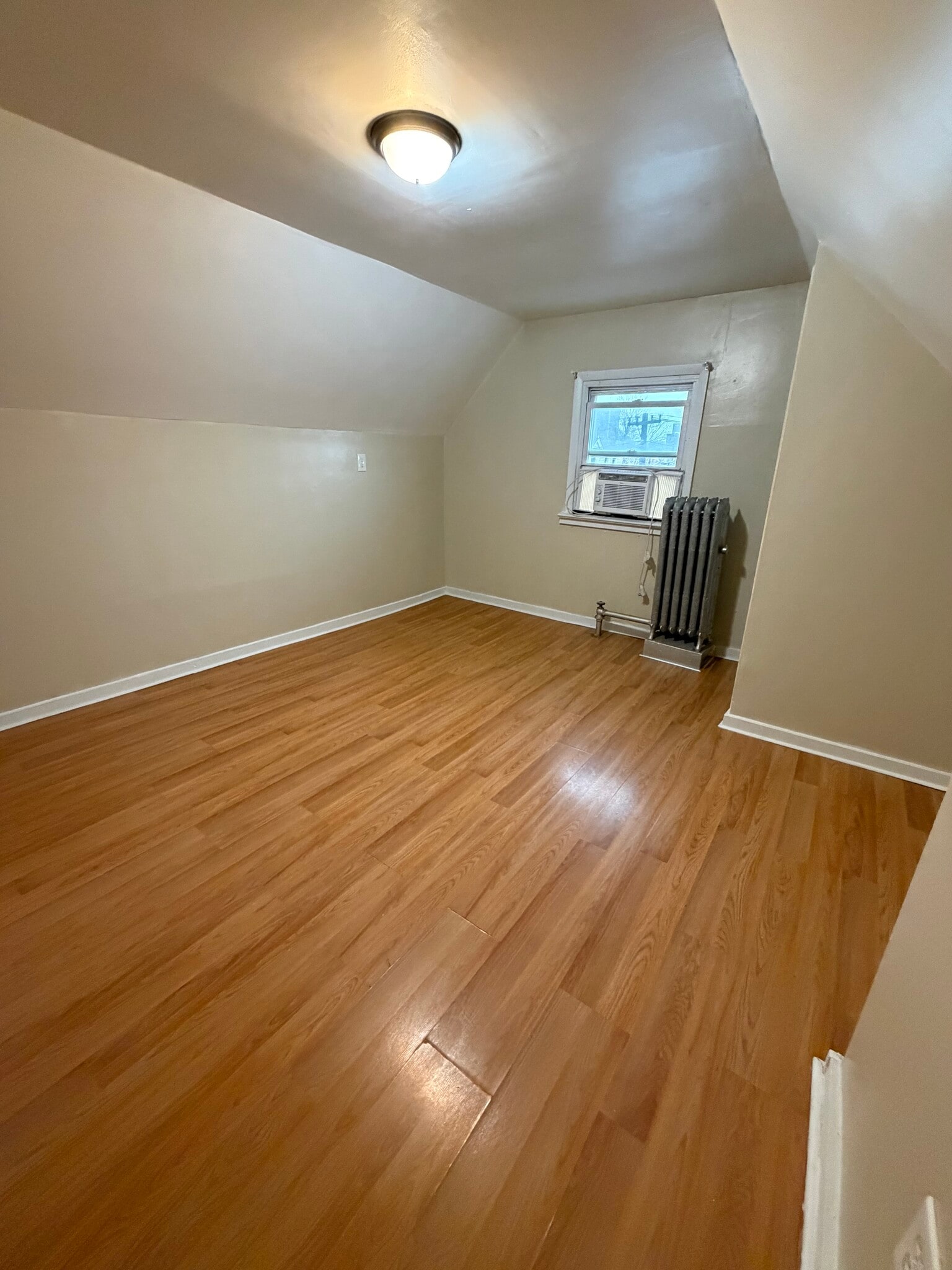 3rd Bedroom - 44 Webster St