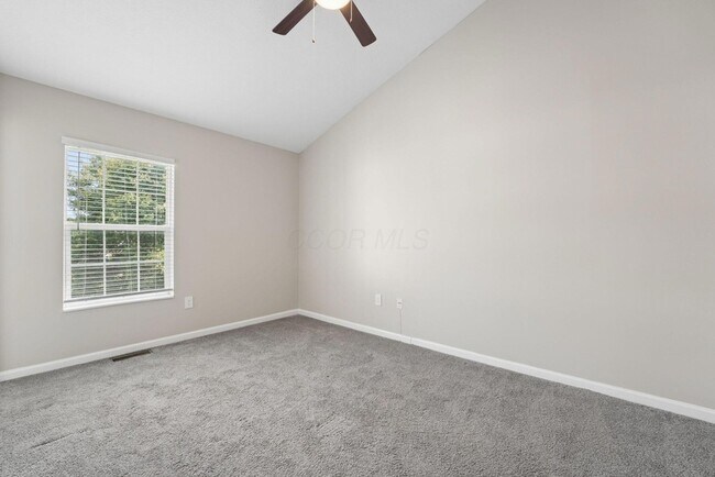 Building Photo - 7621 Lorimar Dr