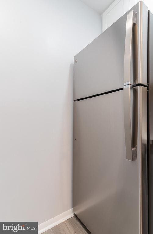 Building Photo - 8708 Village Square Dr