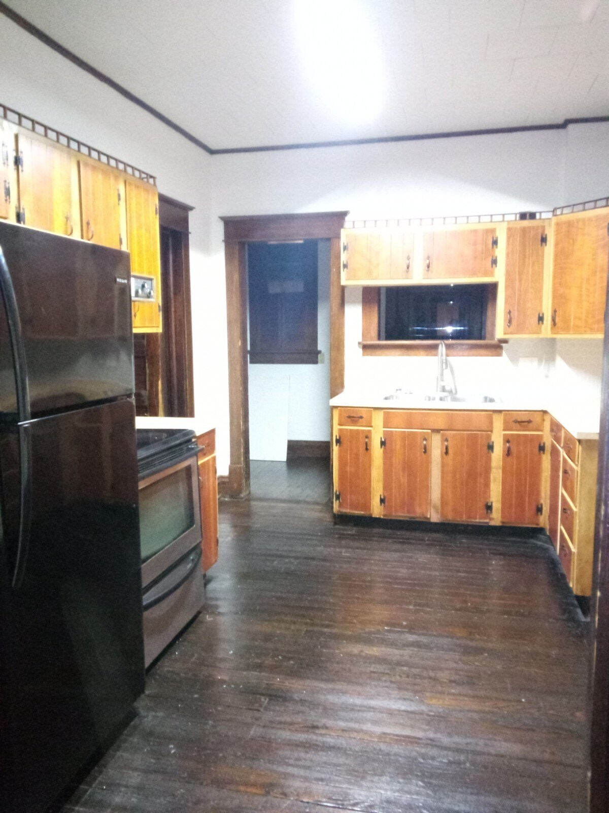 Building Photo - 364 S 10th St