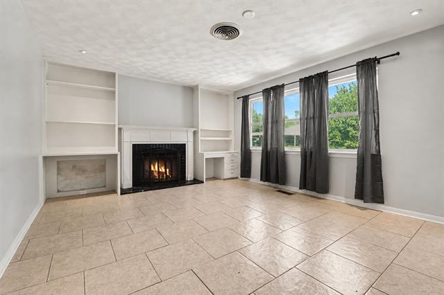 Building Photo - 8057 Fall River Dr