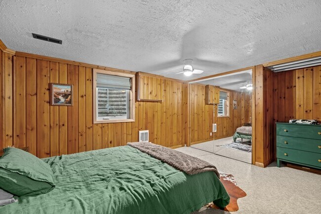 Building Photo - 2808 W Upton Ave