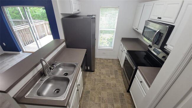 Building Photo - 4547 Ashburn Square Dr