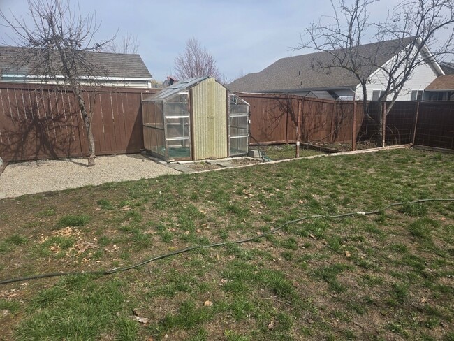 Building Photo - Spacious 3-Bedroom Home with Large Lot, Greenhouse & Bonus Room – The Landings