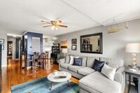 Building Photo - 12 Cox Ct