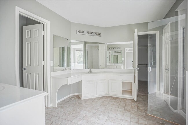 Building Photo - 21519 San Marino Dr