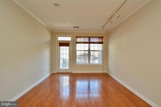 Building Photo - 2701 Bellforest Ct