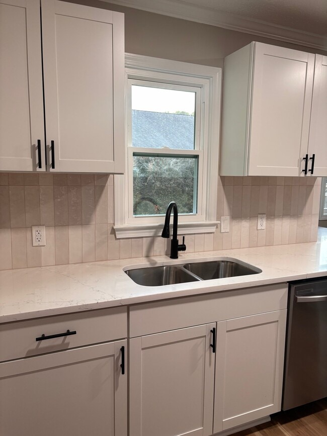 Building Photo - 5558 Quietwood Pl