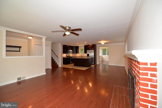 Primary Photo - 5224 Forman Ct
